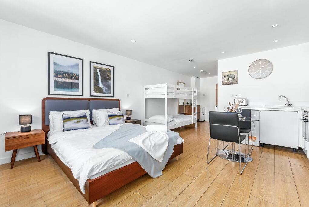 Piccadilly Haven, Flat In London Vr12 Leilighet Eksteriør bilde
